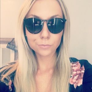 Polarized Ray Bans perfect condition